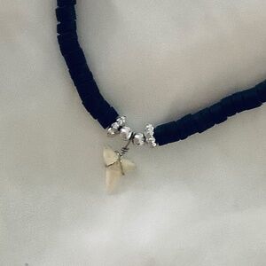 Vintage Hawaiian Shark Tooth Necklace on Black Horn beads NWT